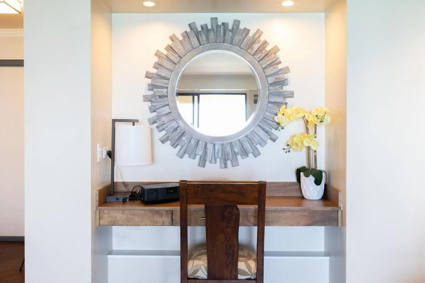 Semprose Waikiki Beach Tower Honolulu Apartment